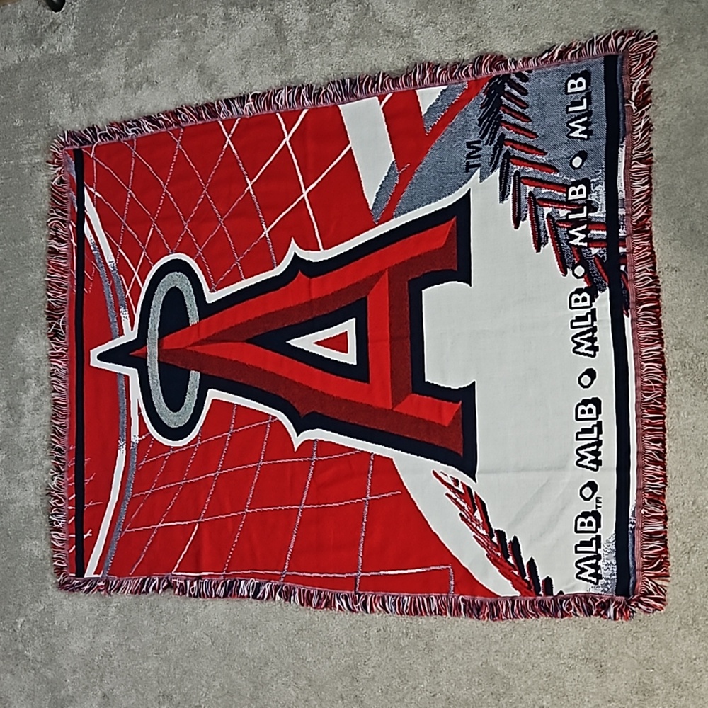 LA Angels of Aneheim Woven Tapestry Blanket Home Decor Red White Blue Frayed Hem